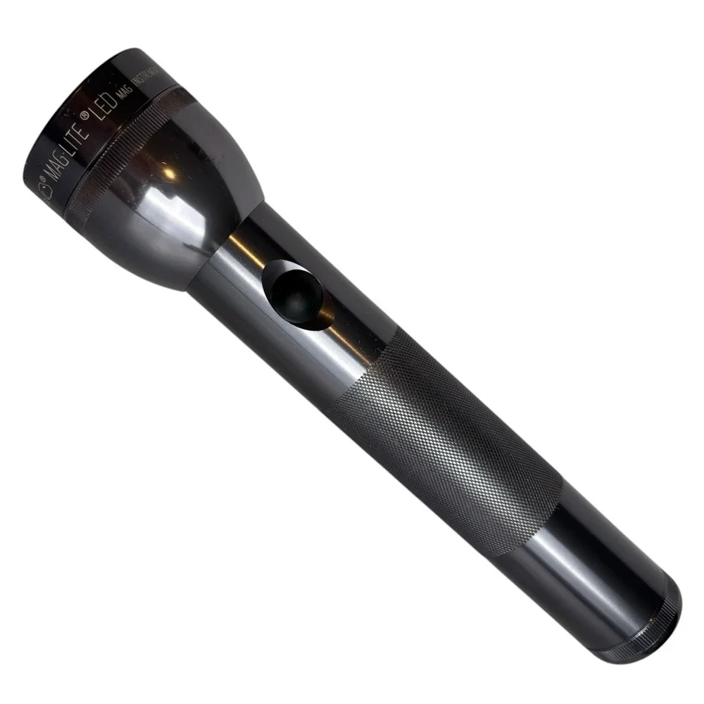 Mag-Lite 2-D Cell LED Flashlight Black 10